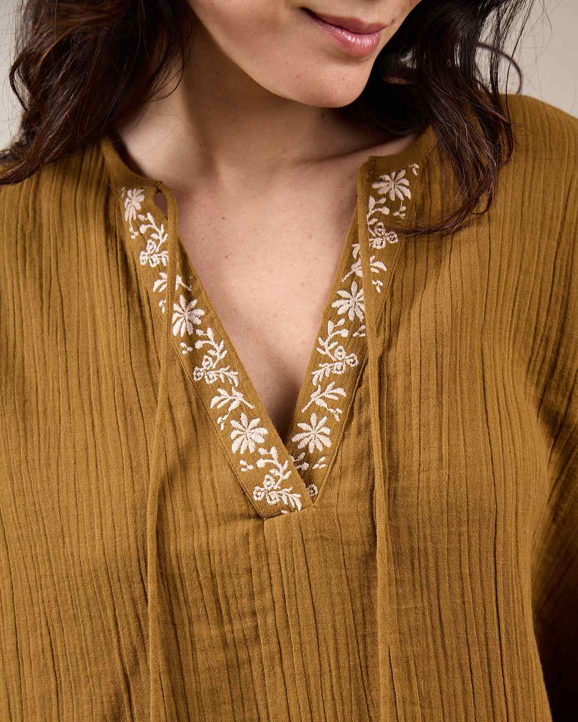 Chemise broderie Dakota - Image 3