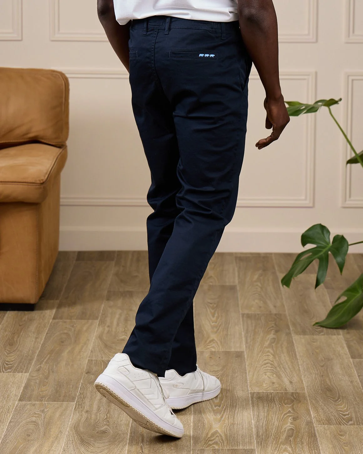 Chino coupe ajustée - Image 7
