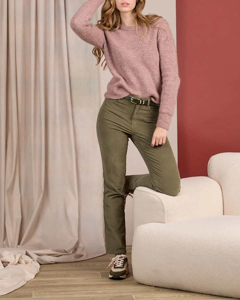Pull aux détails ajourés - Image 4