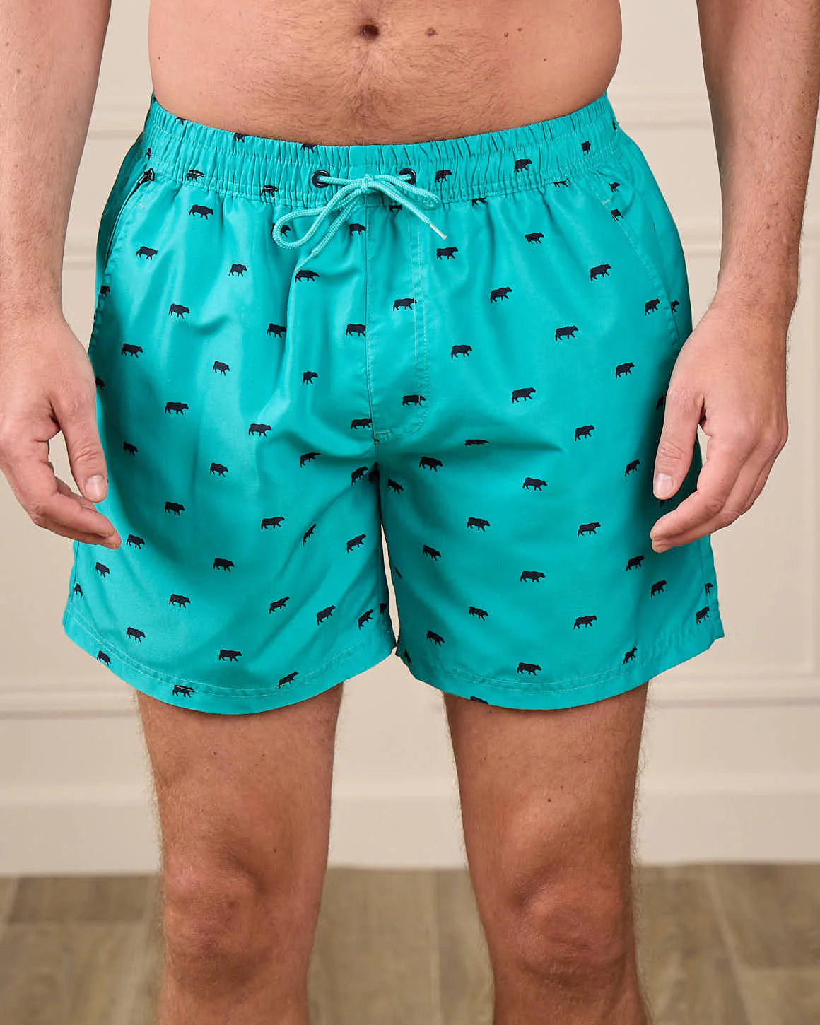 Short de bain imprimé petites vaches - Image 5